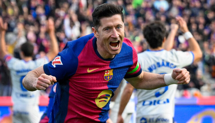 জয়সূচক গোলের পর লেভানডফস্কির উদযাপন। ছবি : এএফপি