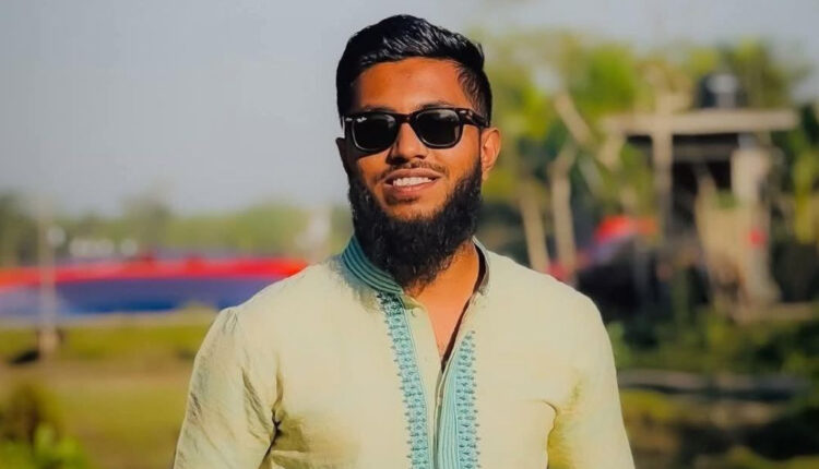 প্রতিপক্ষের হামলায় নিহত ছাত্রদলকর্মী মঞ্জুর মোর্শেদ মুবিন। ছবি : সংগৃহীত